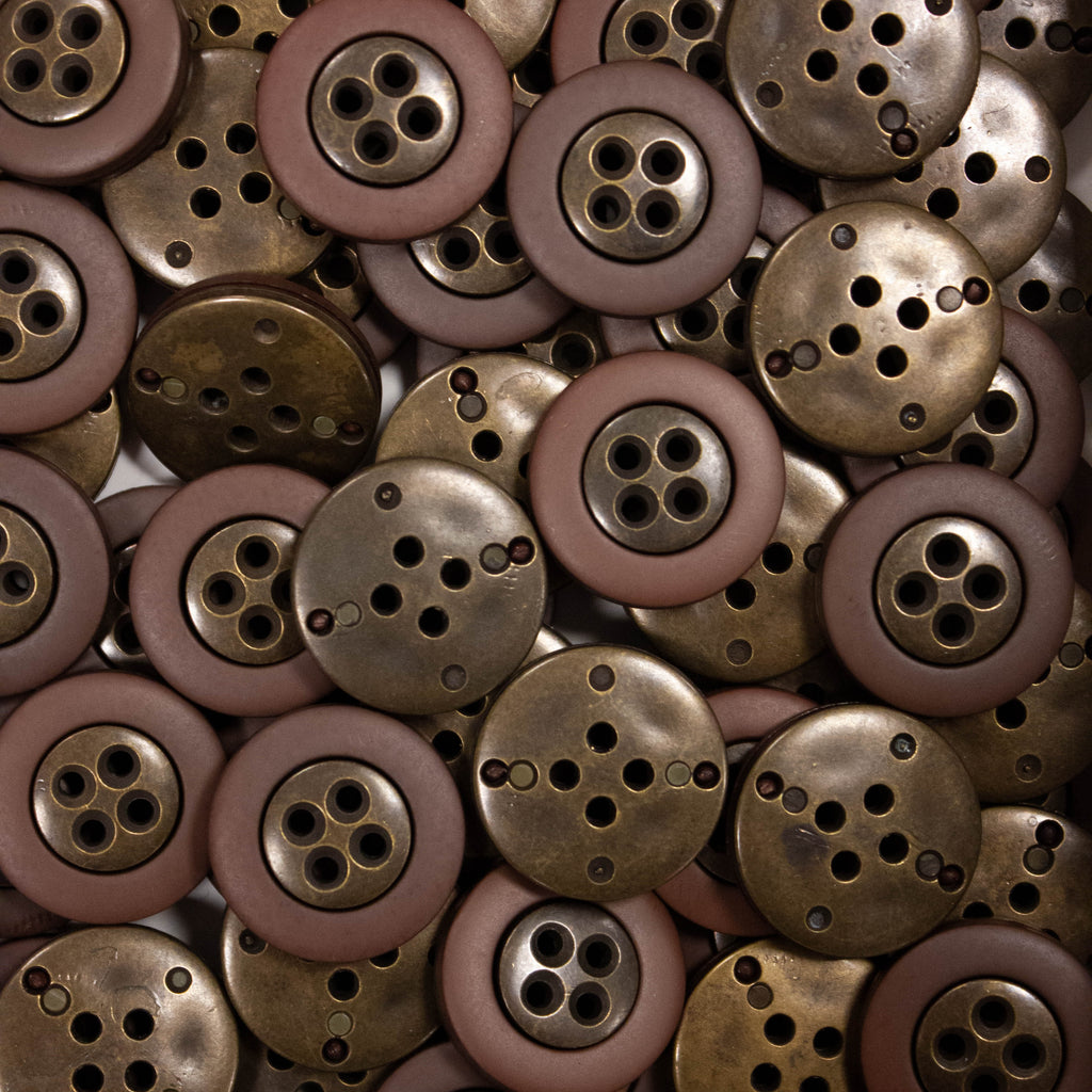 Brown/Bronze 4-Hole  Button 22mm