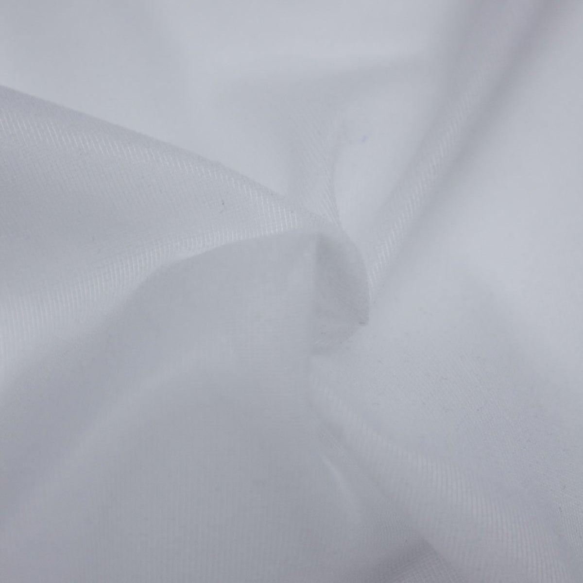 Wander Off-White Polyester Interlining SHOWROOM SAMPLE 34CM X 60CM ...